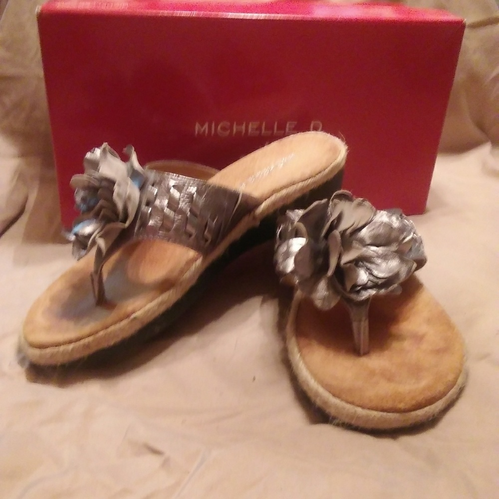 Sandals - Picture 2 of 2